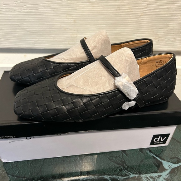 DV Dolce Vita Mulaney Mary Jane Black Woven Shoes - Picture 3 of 7